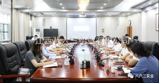 中南大學(xué)、江西師范大學(xué)一行來(lái)八六三考察